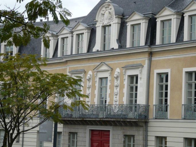 Façade du tribunal administratif de Rennes