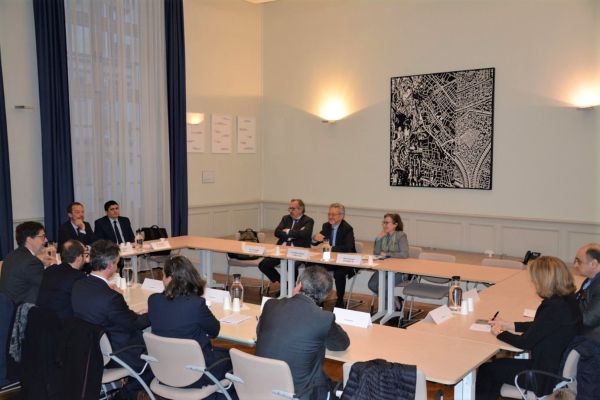 vice-président du Conseil d’Etat à la Cour.